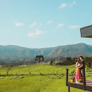  Alojamento de Turismo Selvagem Refugio Serra E Flor