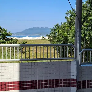 https://apto-praia-de-cabo-frio.cabofriohotels.org